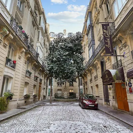 Apartment Montmartre Parisian - Full 51 M2
